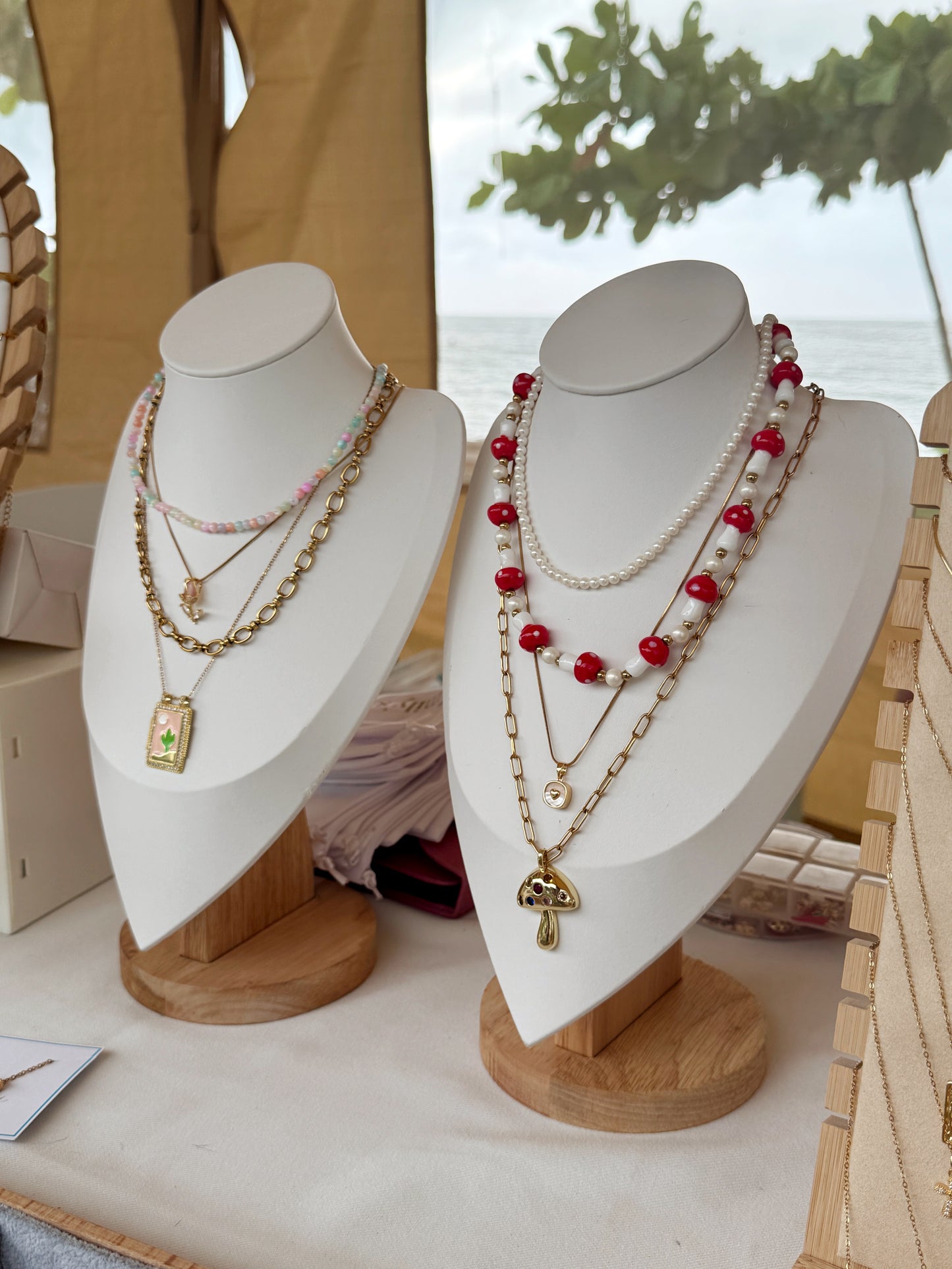 Collar honguitos