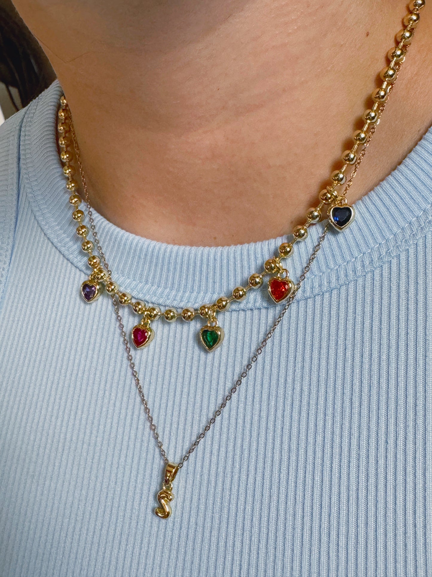 Set colored hearts con inicial