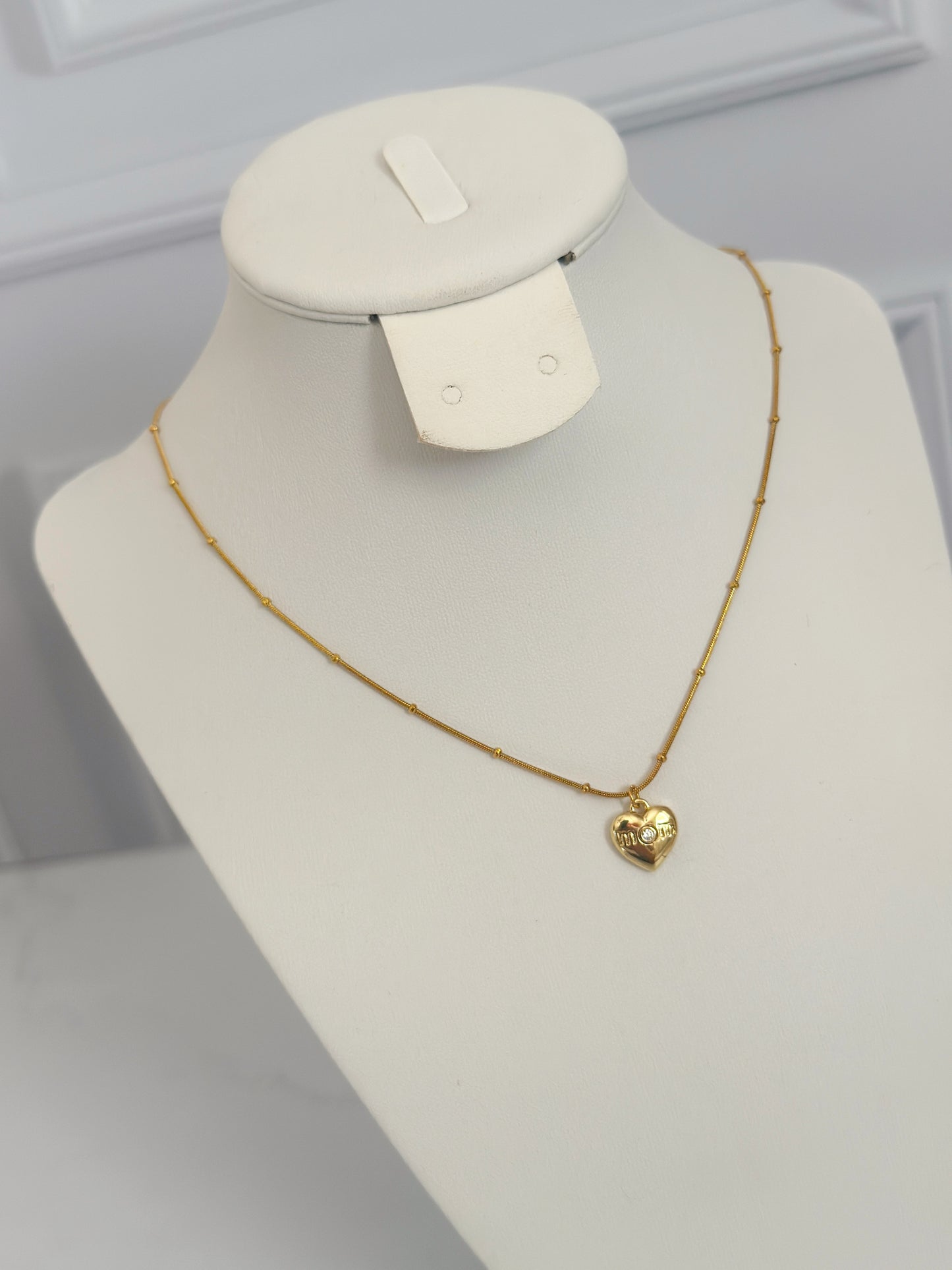 Cadena balines con corazón MOM✨