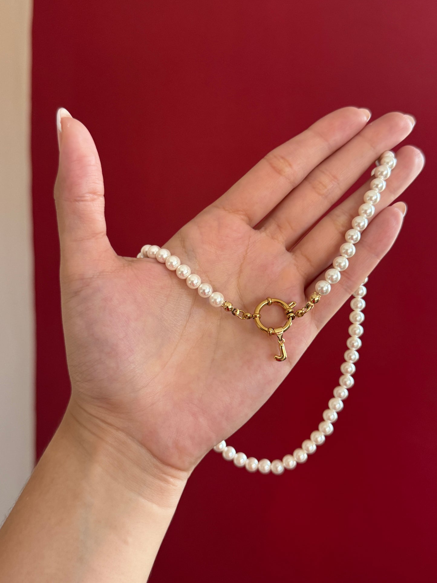 Collar perlas con inicial mini bubble