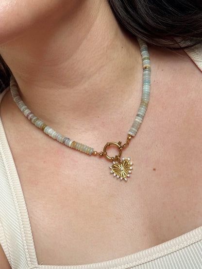 Collar discos naturales con corazón
