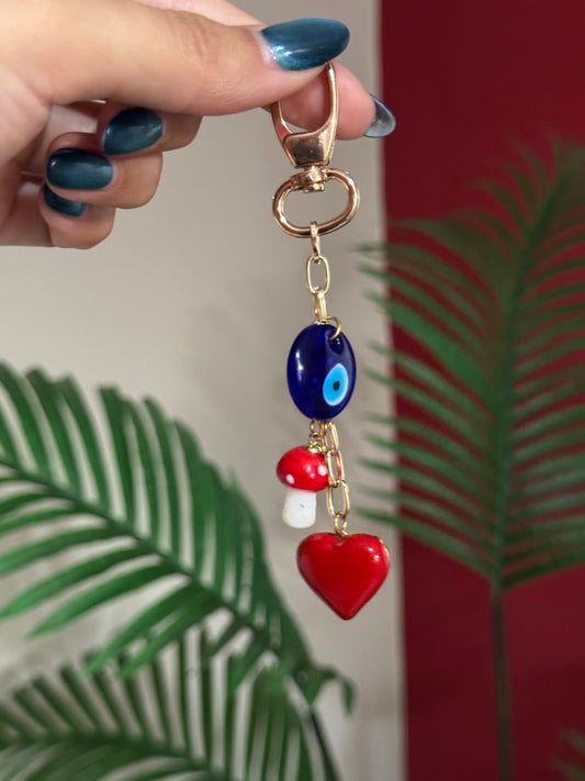 Llavero ojo turco y honguito