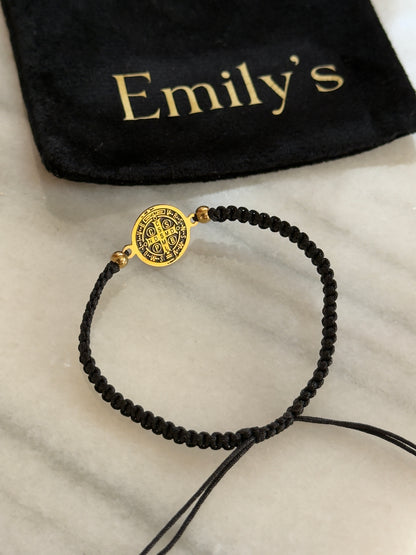 Pulsera Macramé con San Benito