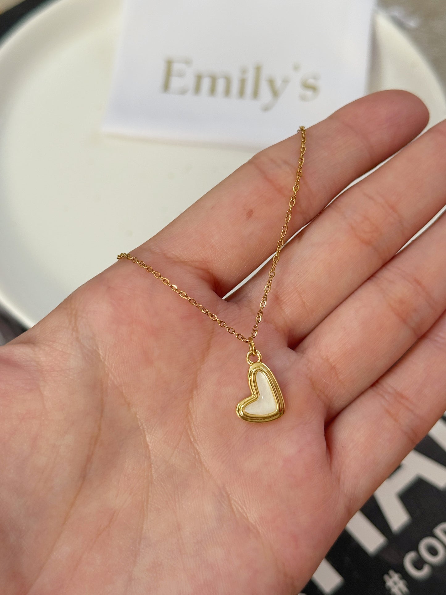 Cadena corazón blanco enamel