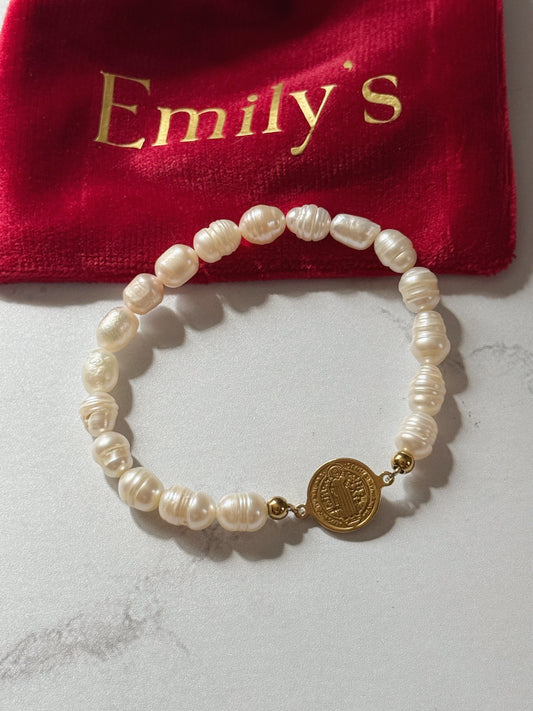 Pulsera perlas con San Benito