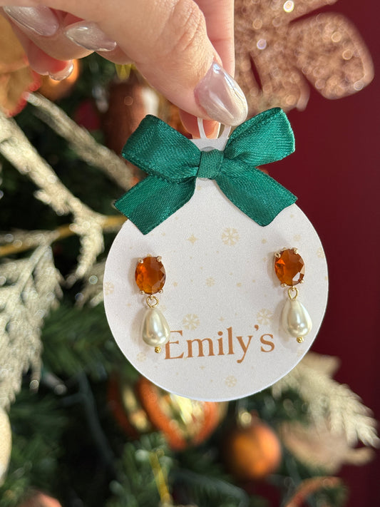 Studs gemas café con perla gota