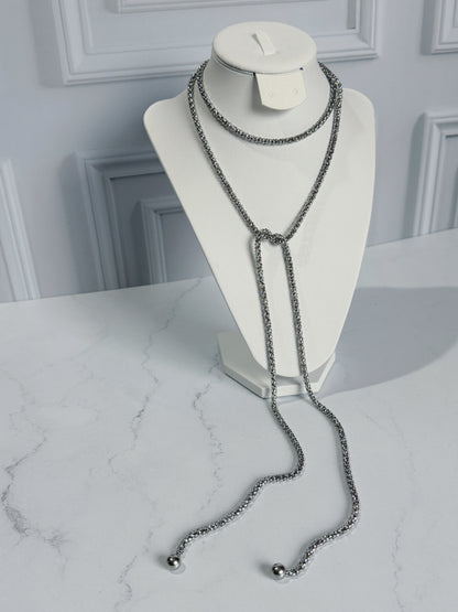 Collar largo tipo rope plateado