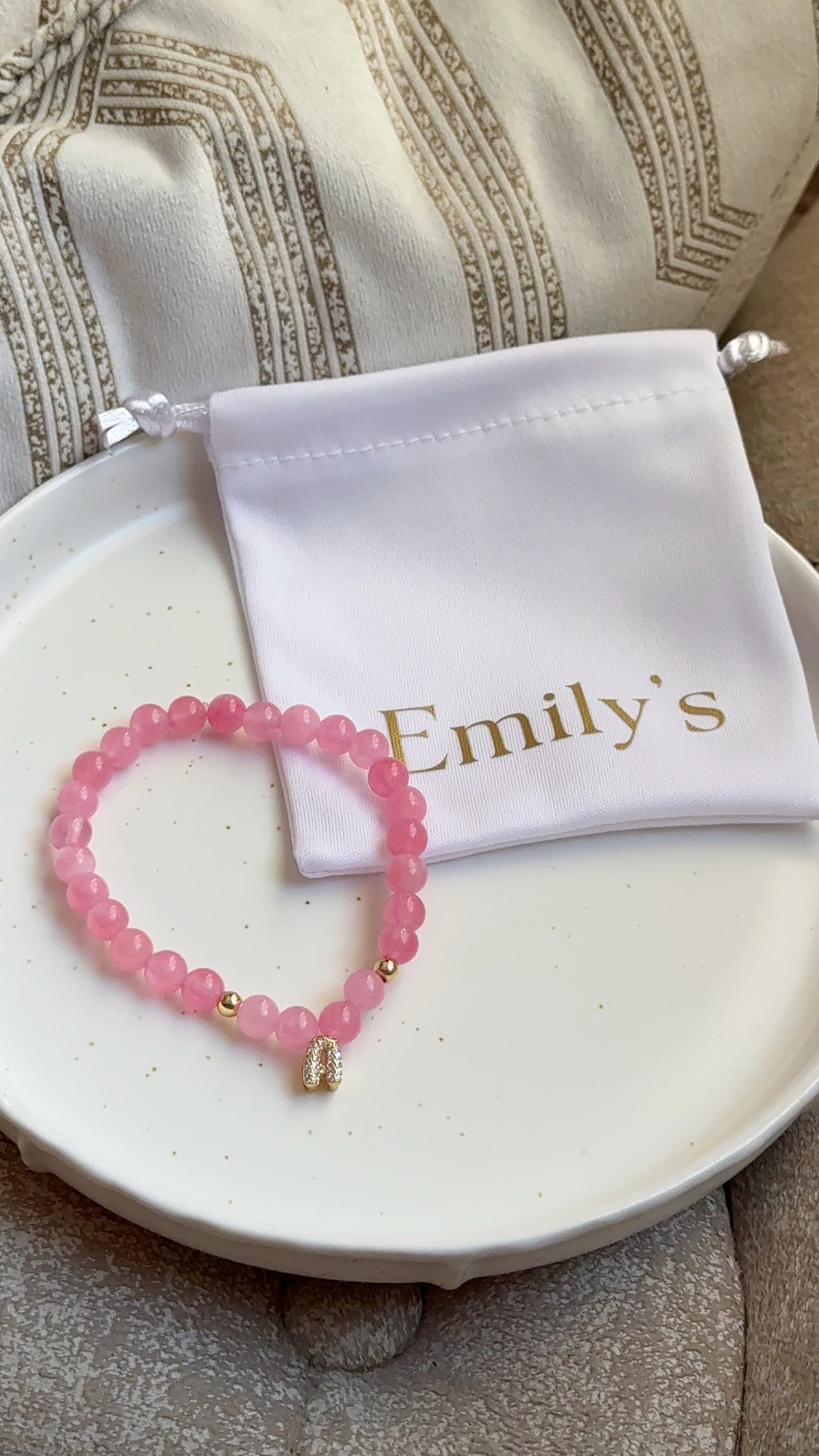 Pulseras piedra jade con inicial