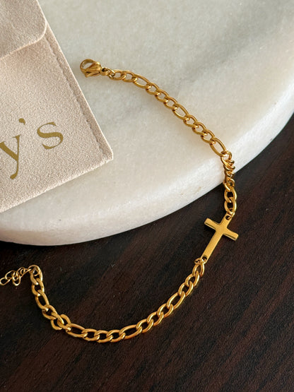 Pulsera con cruz plana