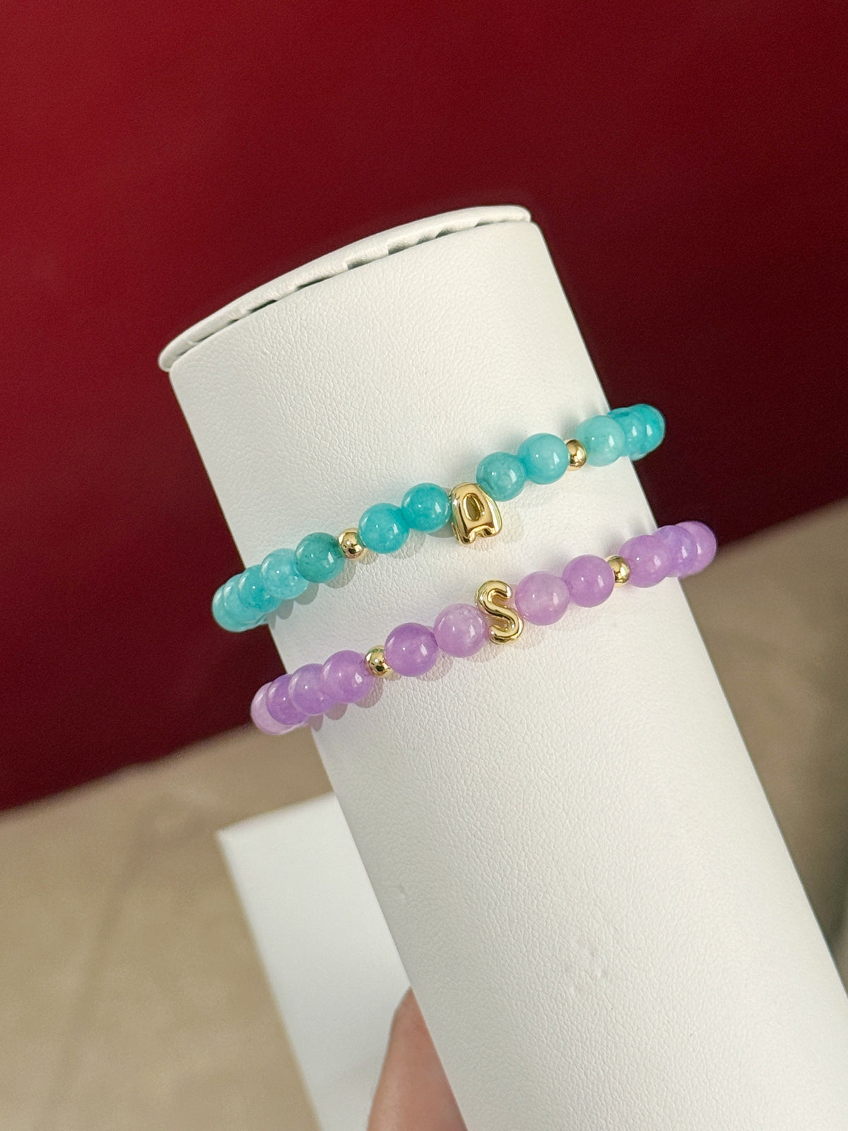 Pulseras piedra jade con inicial
