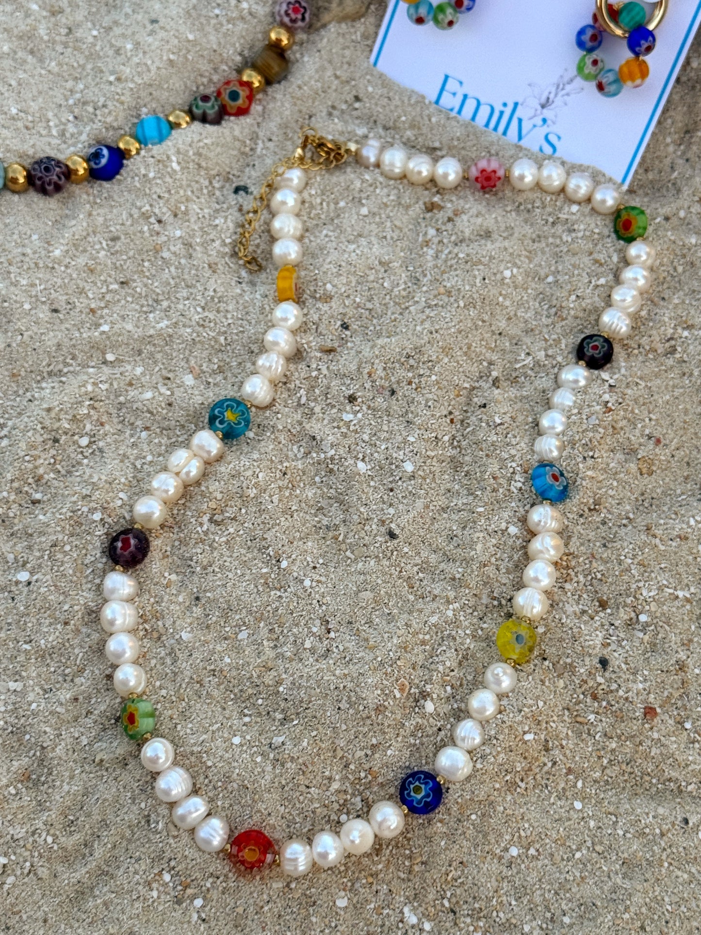 Collar perlas y millefiori acero