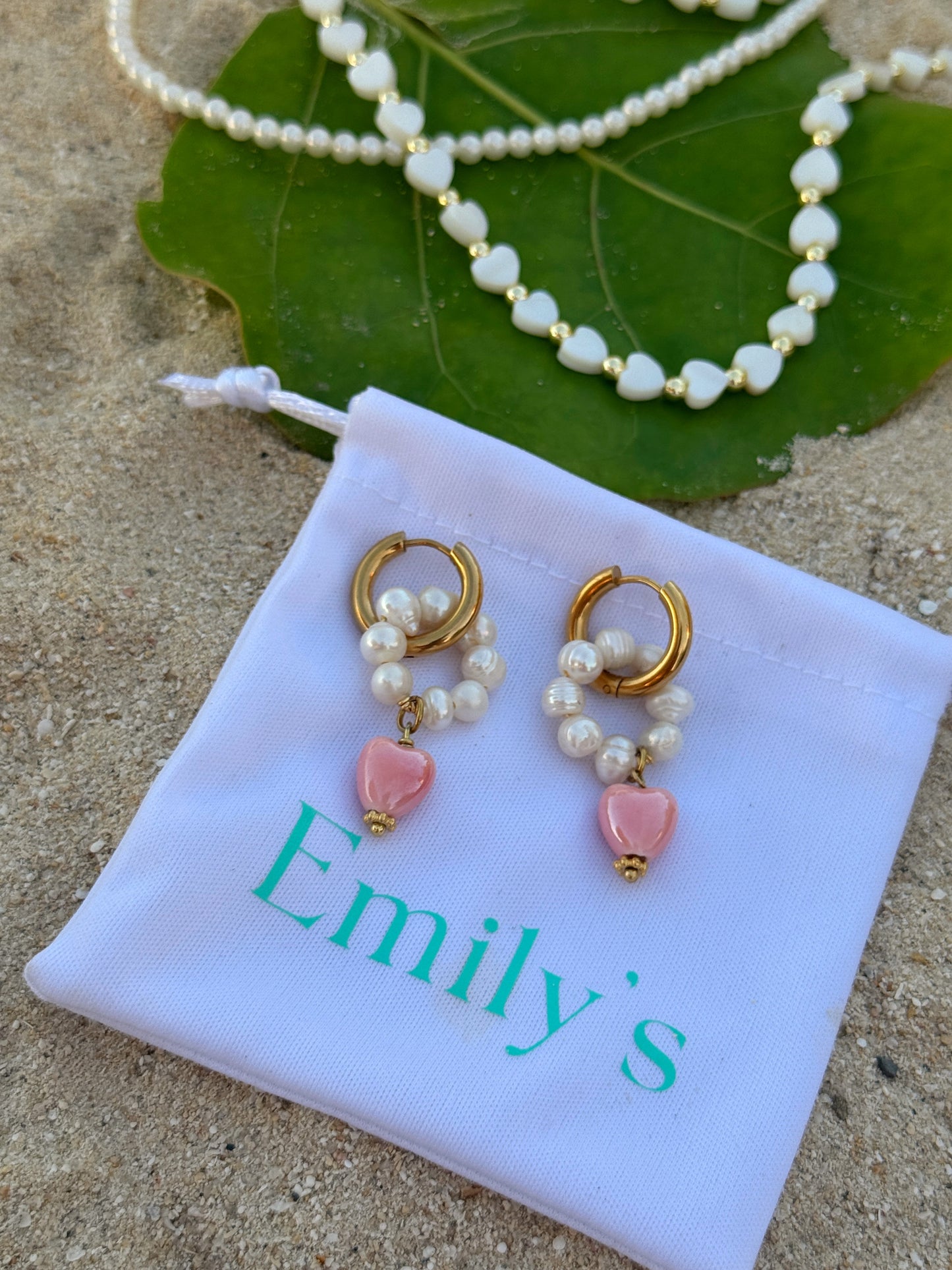 Argollas perlas y corazón
