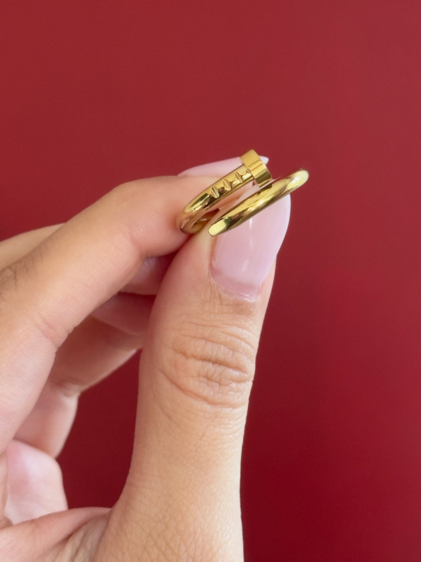 Anillo clavo