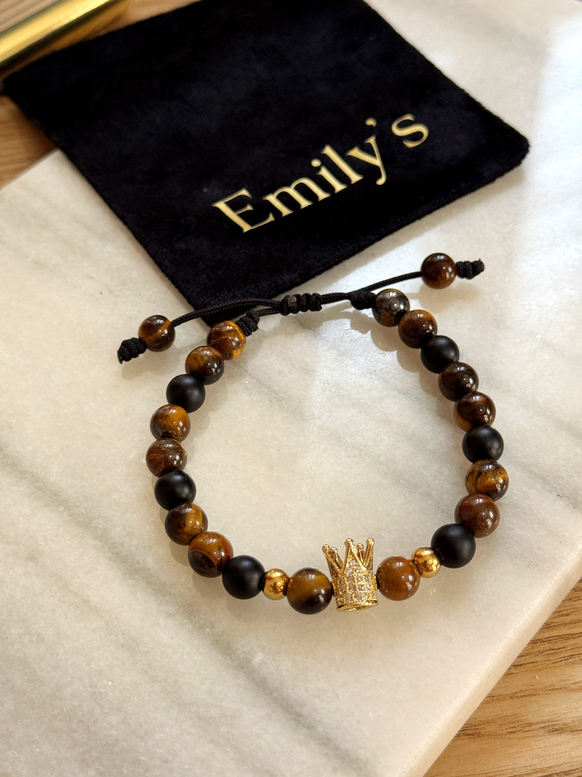 Pulsera ojo de tigre con corona
