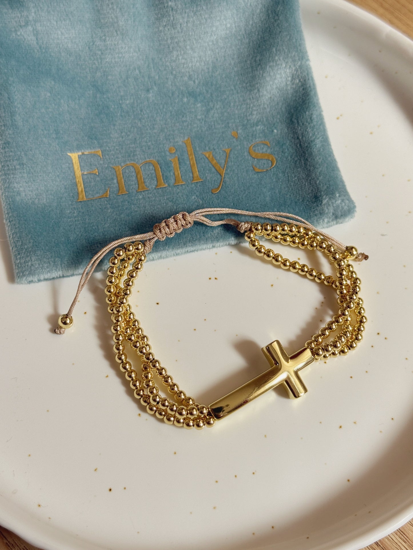 Brazalete balines con cruz bold