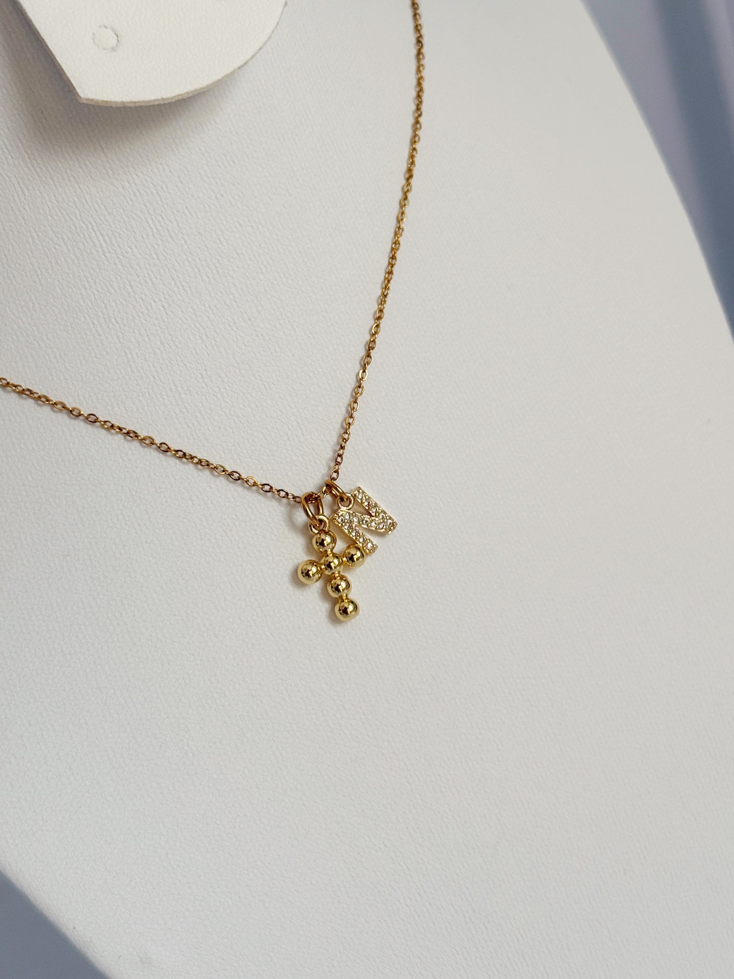 Cadena Inicial & Cruz bold