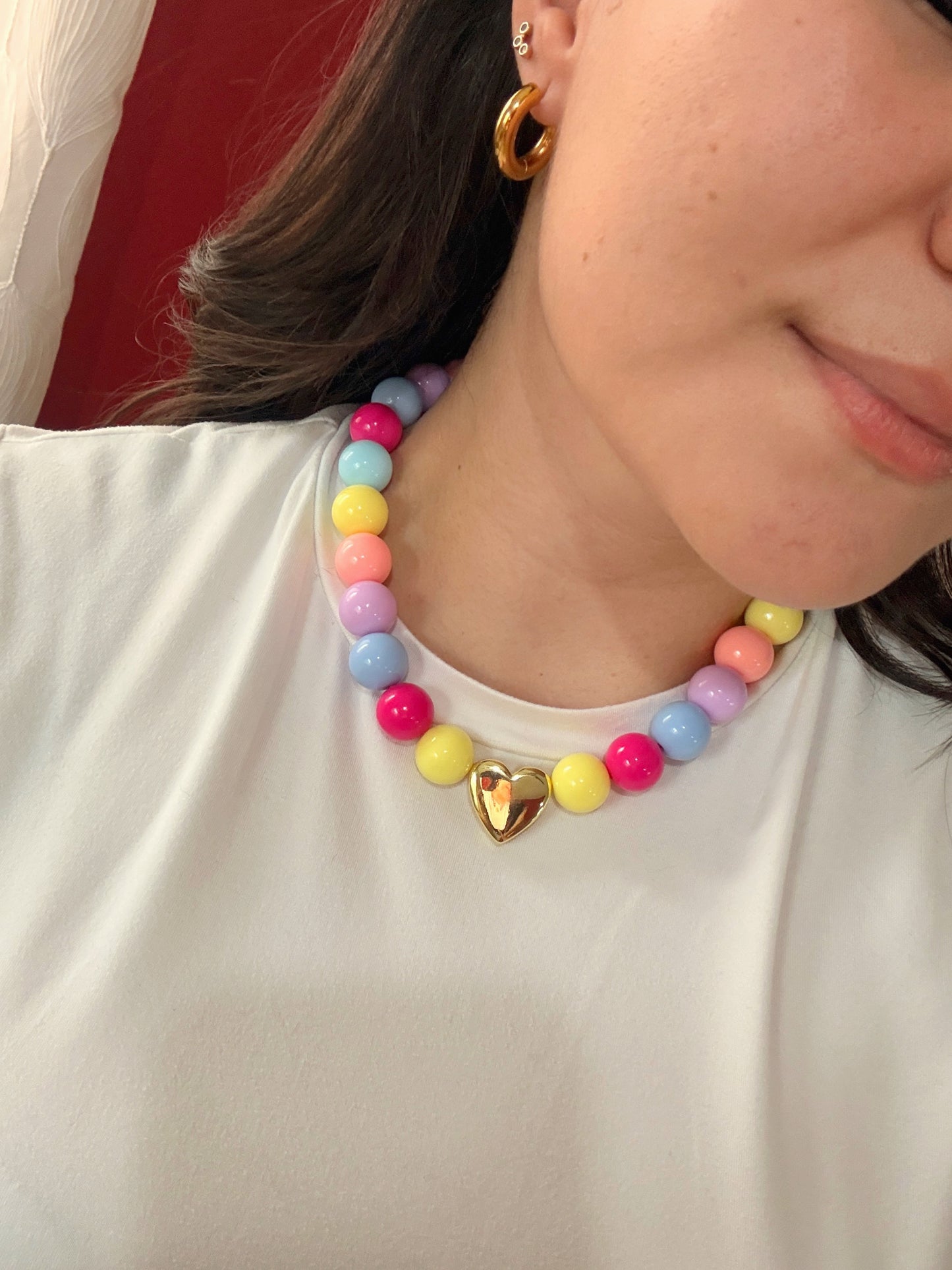 Collar bola de chicle con corazón